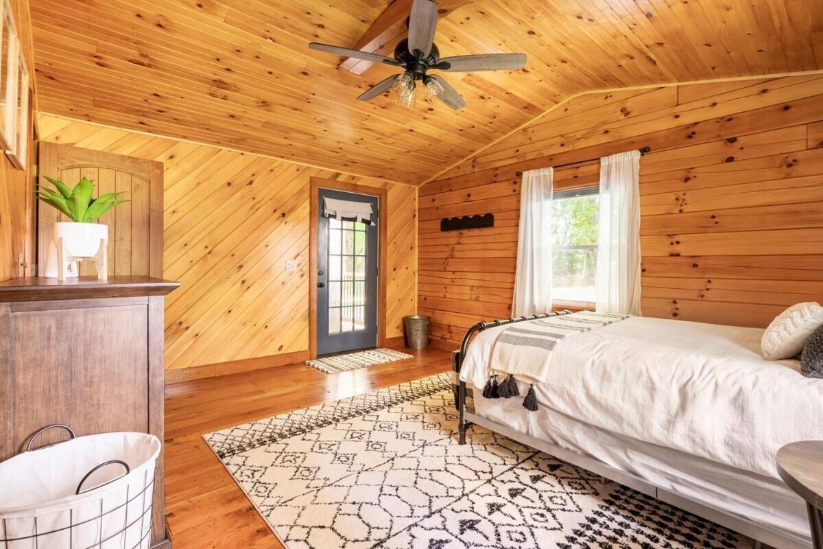 Secluded Wooded Cabin Near The Hocking Hills New Straitsville Exterior foto