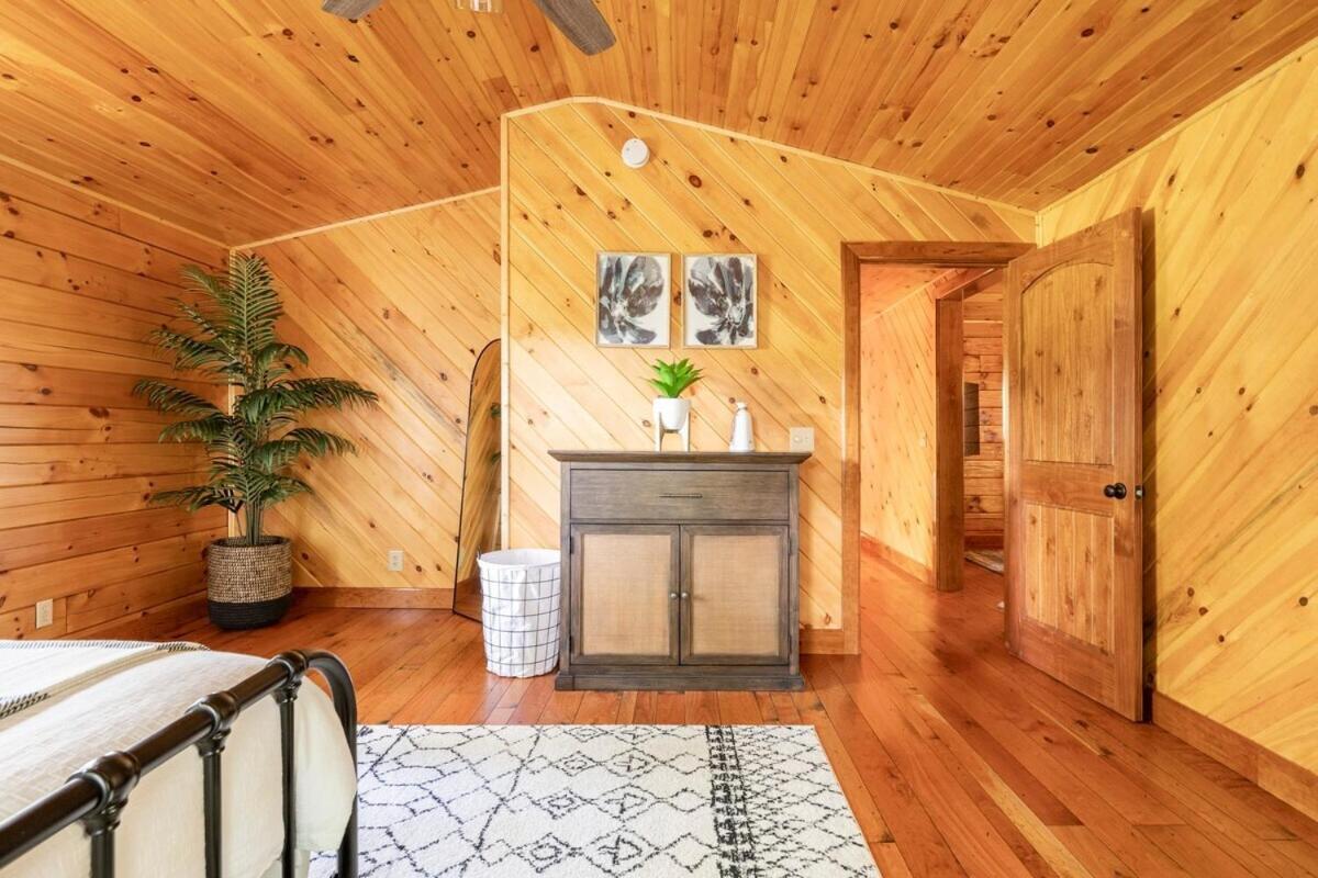 Secluded Wooded Cabin Near The Hocking Hills New Straitsville Exterior foto