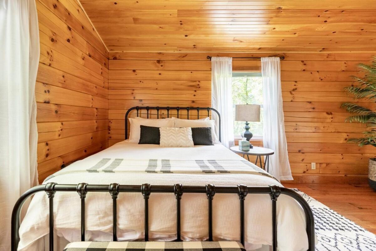 Secluded Wooded Cabin Near The Hocking Hills New Straitsville Exterior foto