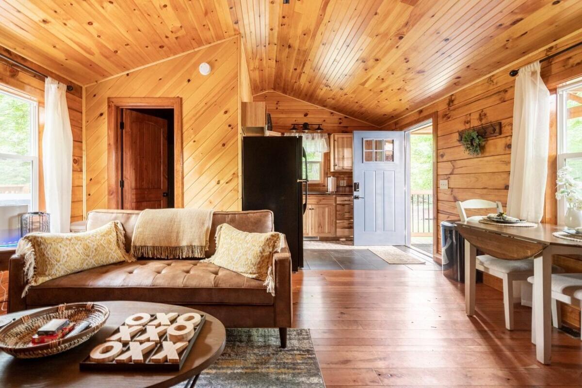 Secluded Wooded Cabin Near The Hocking Hills New Straitsville Exterior foto