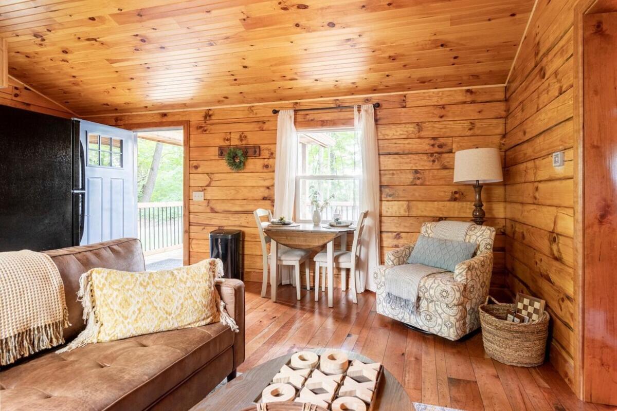 Secluded Wooded Cabin Near The Hocking Hills New Straitsville Exterior foto