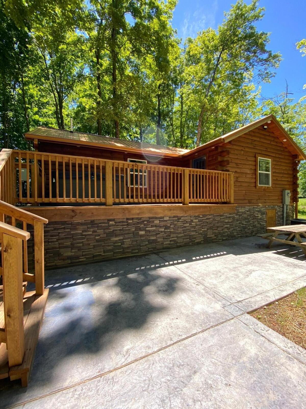 Secluded Wooded Cabin Near The Hocking Hills New Straitsville Exterior foto